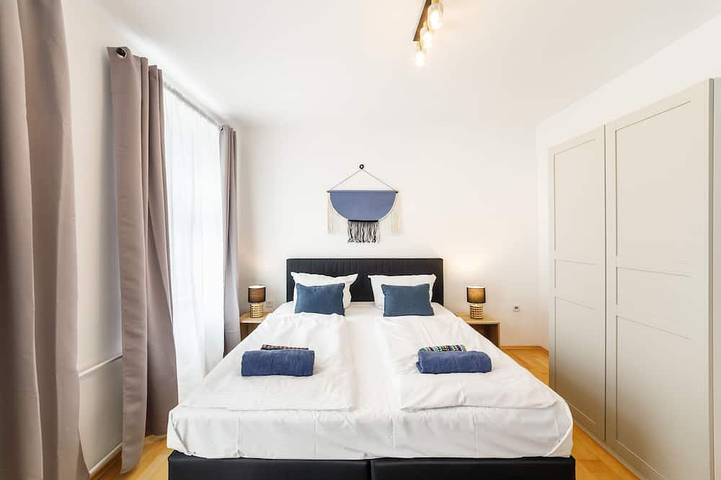 Vacation rental for 5 people in Mitte Berlin