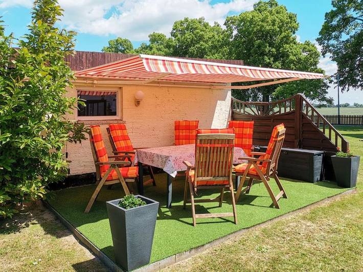 Ferienwohnung für 4 Personen, mit Terrasse und Garten