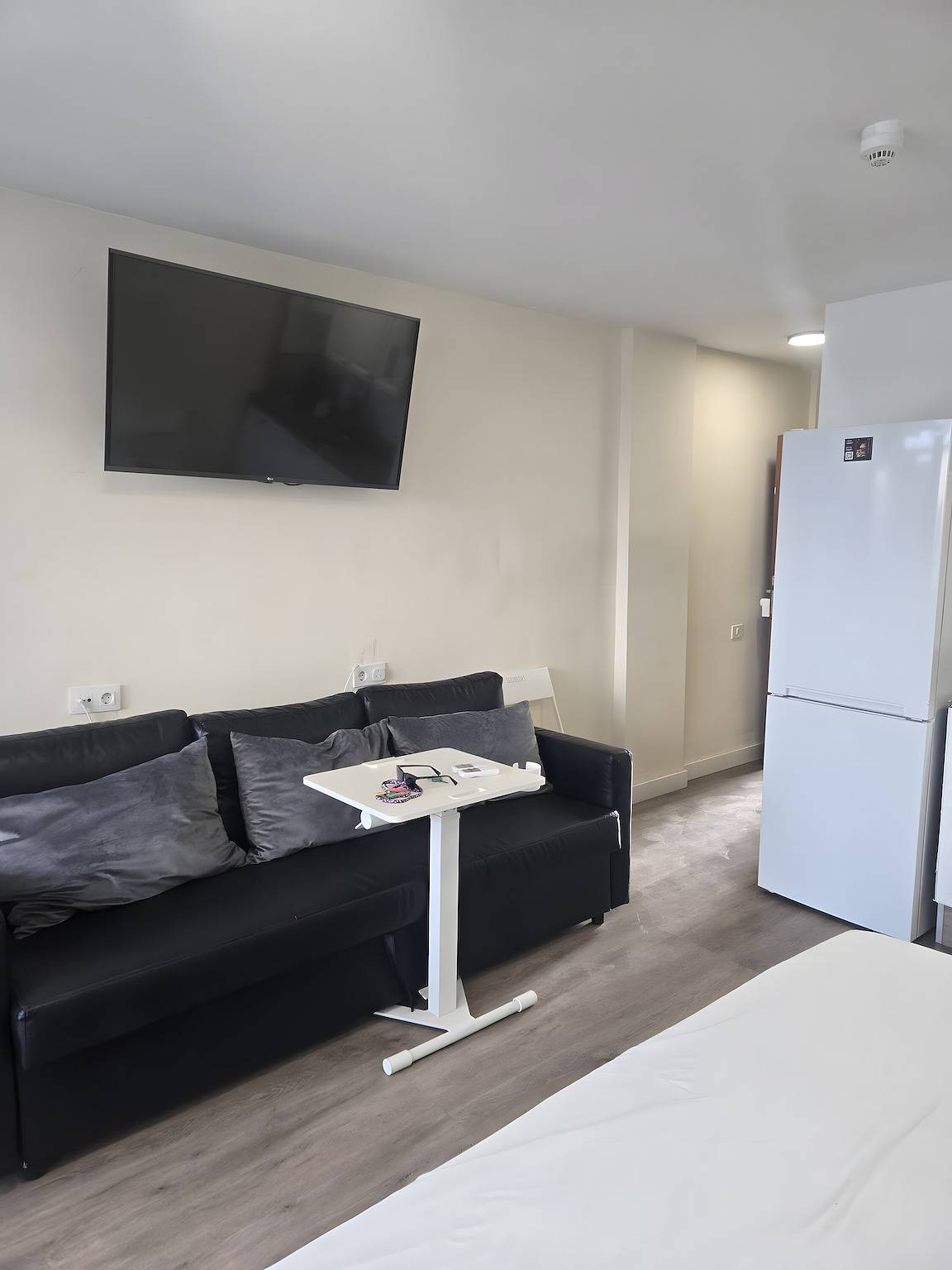 Hel lägenhet, Holiday Apartment 'Yumbo Roque Nublo' with Shared Pool and Terrace in Maspalomas, San Bartolomé de Tirajana