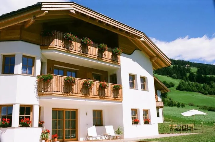 Apartamento de vacaciones para 4 personas, con jardín y vistas, Se admiten mascotas - 1