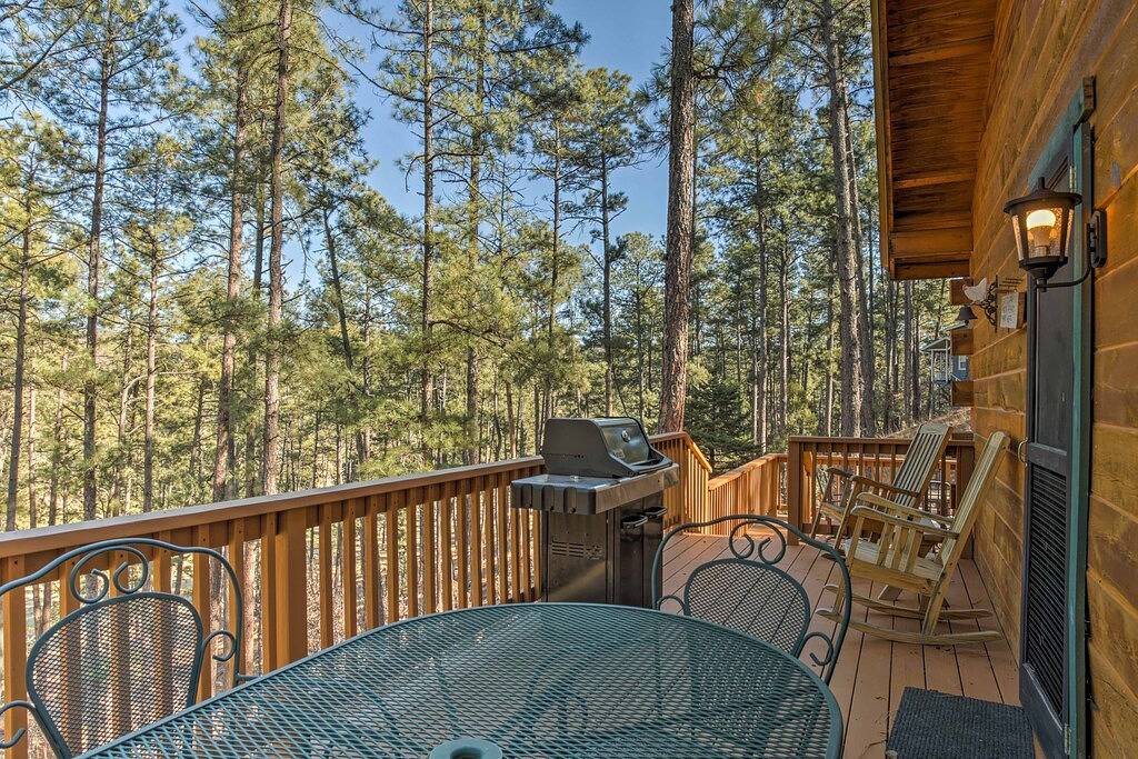 Abgeschiedenes \"The Lincoln Cabin\" mit Whirlpool und 3 Decks! in Ruidoso, Ski Apache