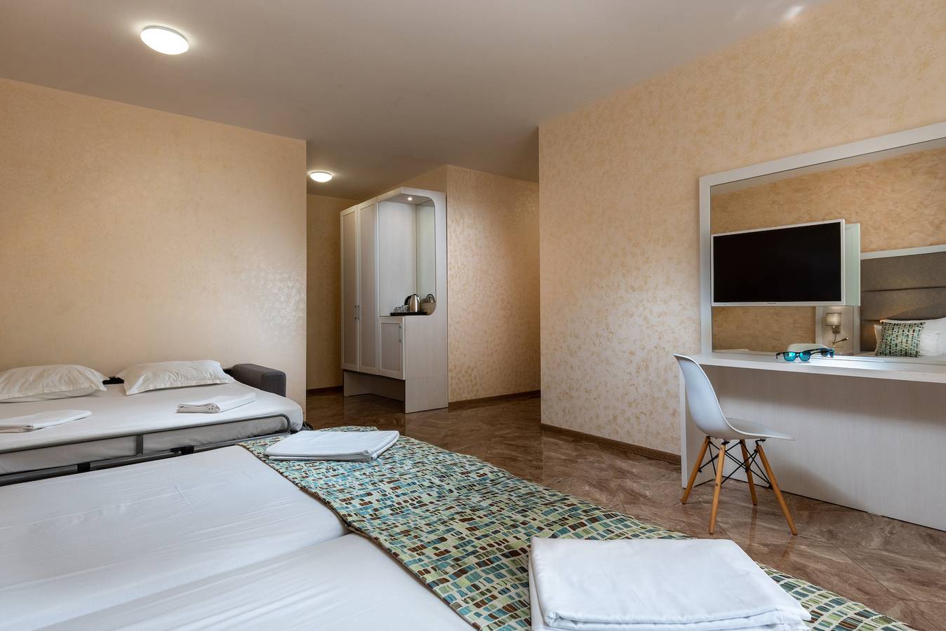 Marina Sands Bijou Boutique - Amazing views in Obzor, Burgas Region