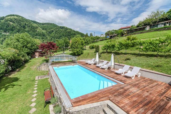 Ferienhaus für 7 Personen, mit Pool und Terrasse, mit Haustier - 1