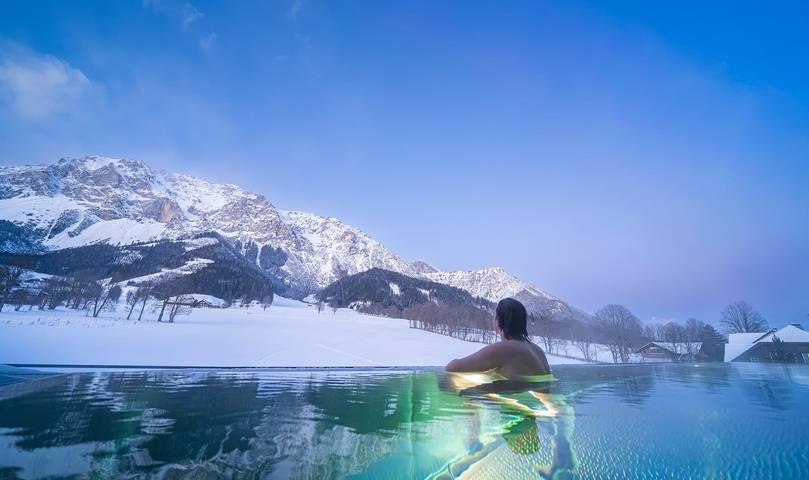 Hôtel pour 2 personnes, avec Balcon et Terrasse ainsi que Jardin et Piscine à Ramsau am Dachstein