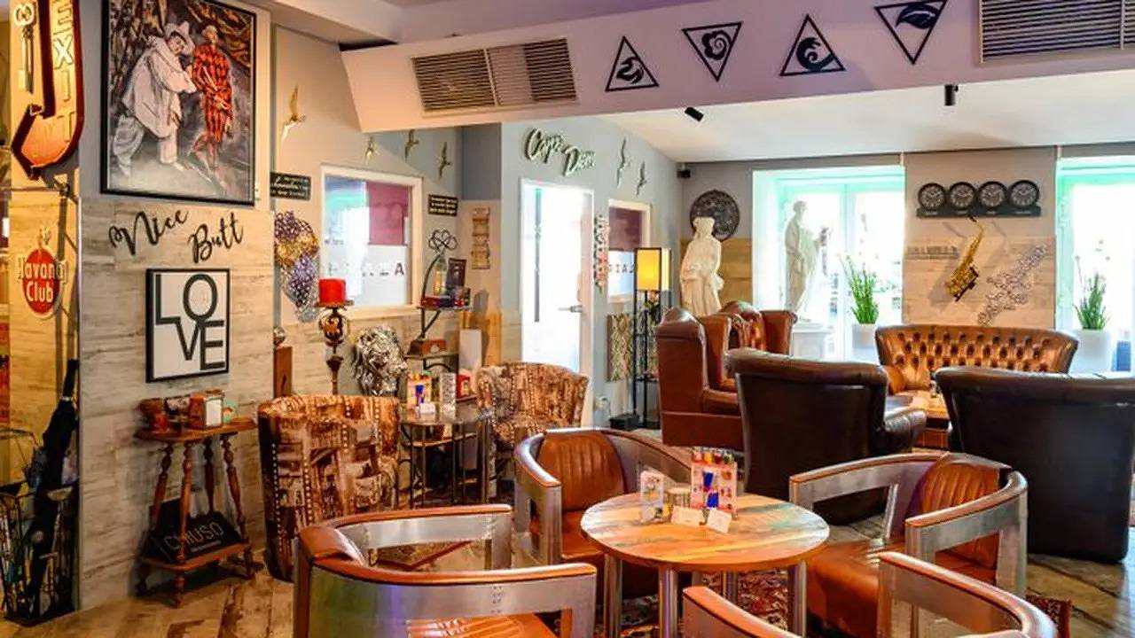 Doppelzimmer für 2 Personen (27 m²) in Enns in Enns, Linz-Wels