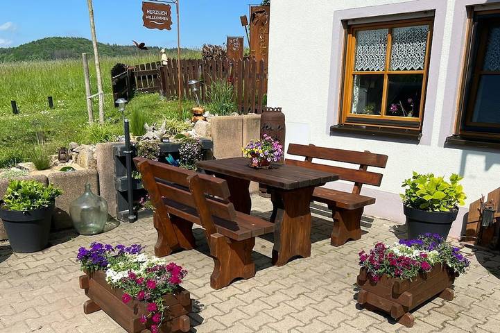 Ferienwohnung für 5 Personen, mit Pool und Garten in Oberscheinfeld