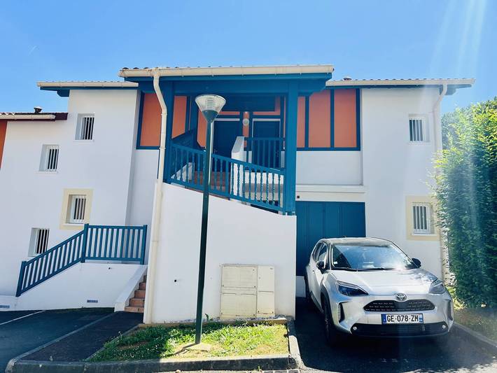 Gîte pour 2 personnes, avec piscine et terrasse, animaux acceptés à Cambo-les-Bains - 2