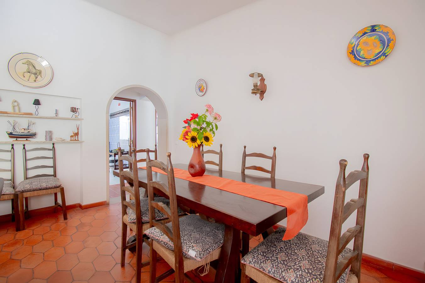 Villa 'Alto' met Privézwembad, Privéterras en Wi-Fi in Carvoeiro, Lagoa