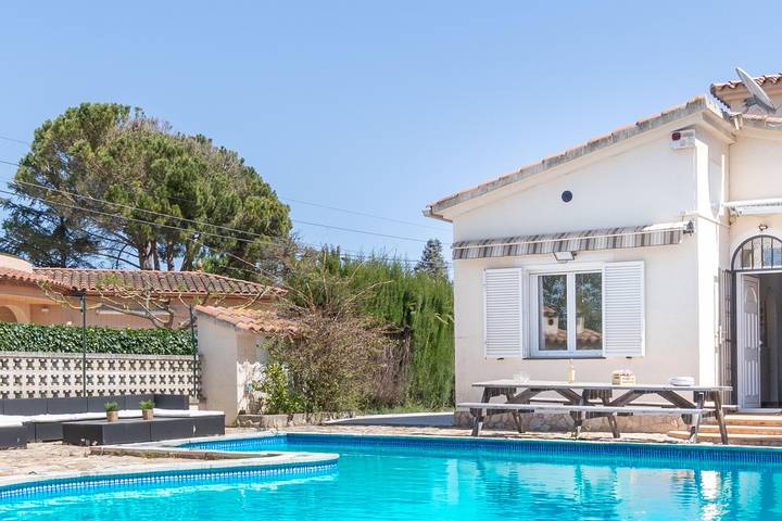 Casa rural para 10 personas, con Balcón además de Terraza y Jardín en Siurana