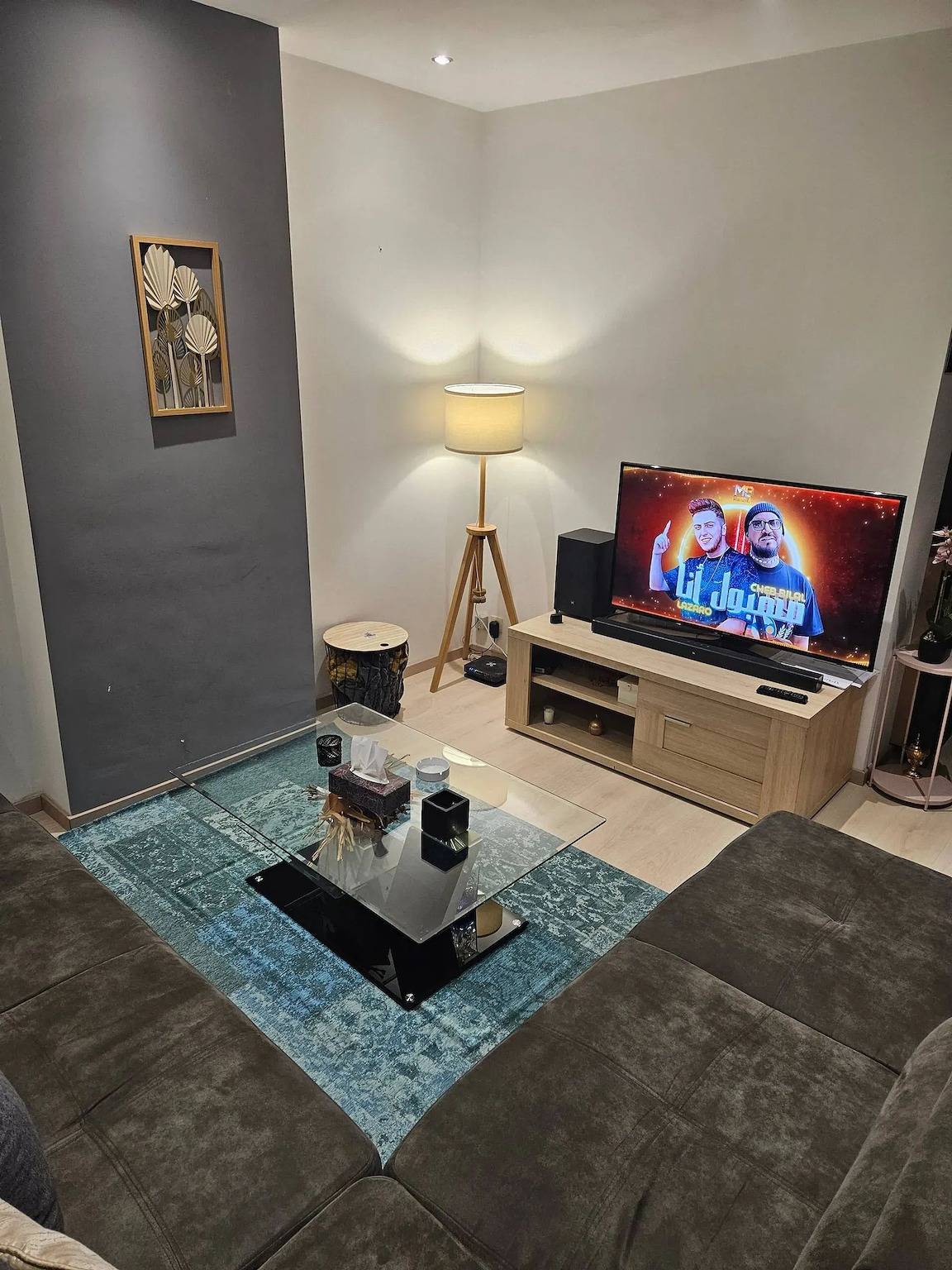 Ganze Wohnung, Helle Wohnung mit 2 Schlafzimmern in Herstal in Herstal, Lüttich und Umgebung