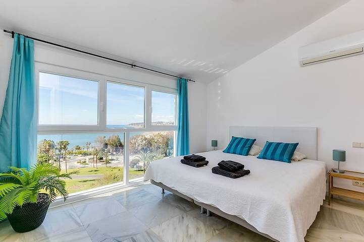 Finca für 13 Personen, mit Garten und Pool sowie Balkon und Whirlpool in Casares - 2