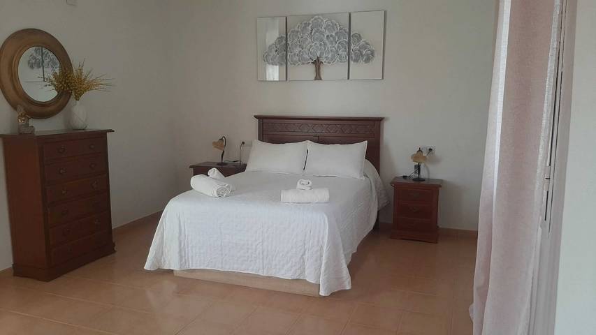 Geräumige Villa mit Pool in Pruna, 140 m² in Pruna, Sevilla Provinz