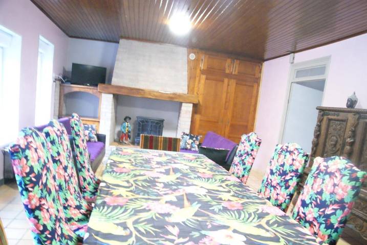 Location de vacances pour 13 personnes, avec vue à Belle-et-Houllefort - 3