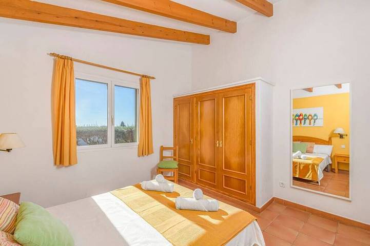 Villa Jasmin, nice villa, private pool, Full A/A in Binissafuller, Sant Lluís