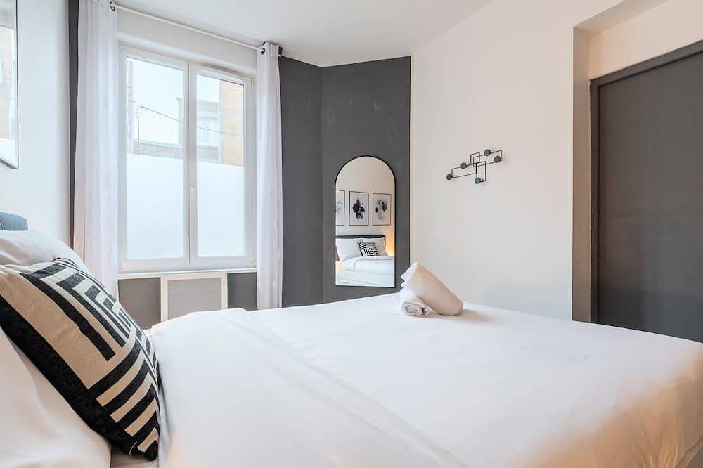 Appartement entier, La Madeleine - Deux pièces équipé in La Madeleine, Région de Lille