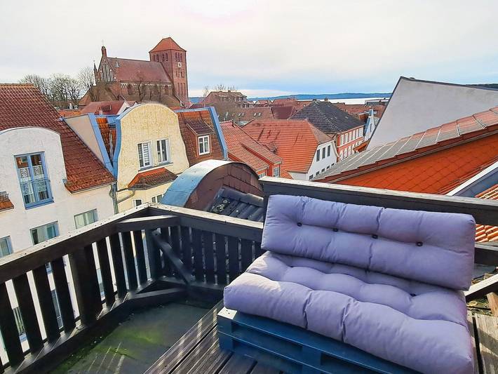 Ferienwohnung für 3 Personen, mit Balkon und Seeblick in Waren (Müritz)
