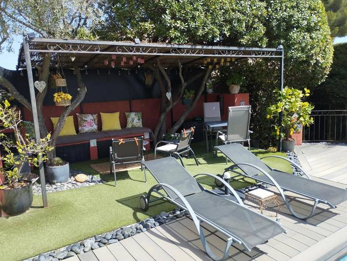 Location de vacances pour 2 personnes, avec jardin et piscine à La Cadière-d'Azur - 3