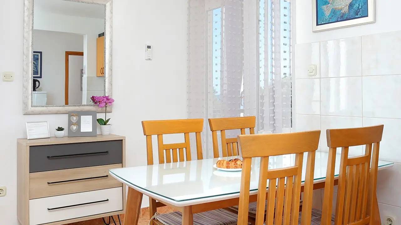 Cały apartament wypoczynkowy, Ferienwohnung für 4 Personen (37 m²) in Sevid in Sevid, Żupania splicko-dalmatyńska