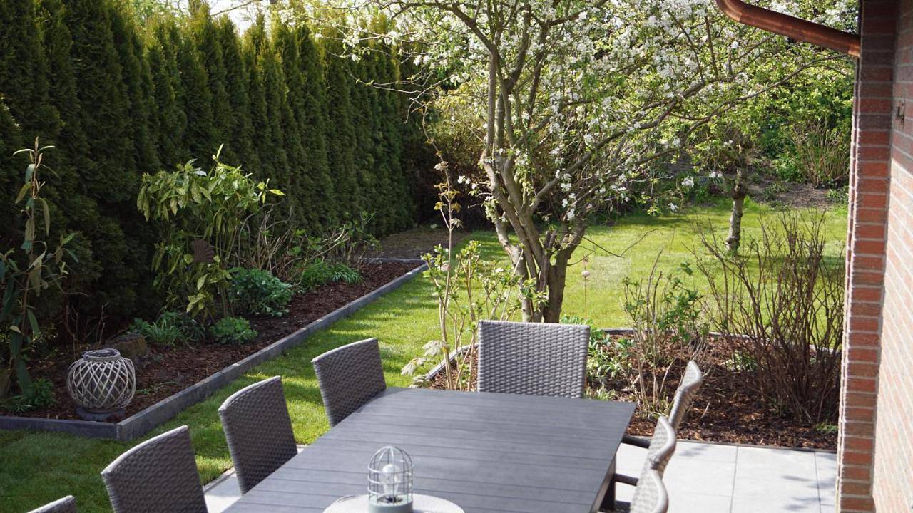 Pelles Küstenperle, Nordsee, mit Kamin, Sauna, Wintergarten, Strandkorb in Horumersiel, Wangerland