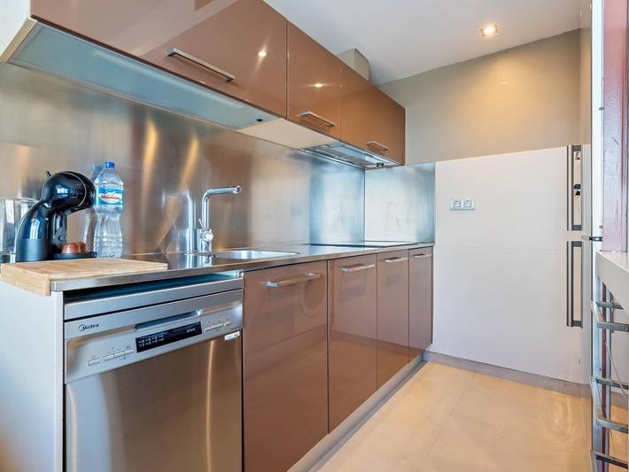 Apartamento vacacional entero, ¡Localización, localización, localización! in Platja de Baix a Mar (Torredembarra), Torredembarra
