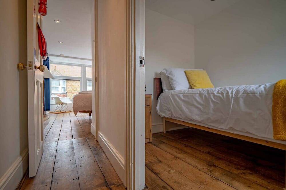 Stylish Central Margate Home – Old Town & Beach in Botany Bay, Kent