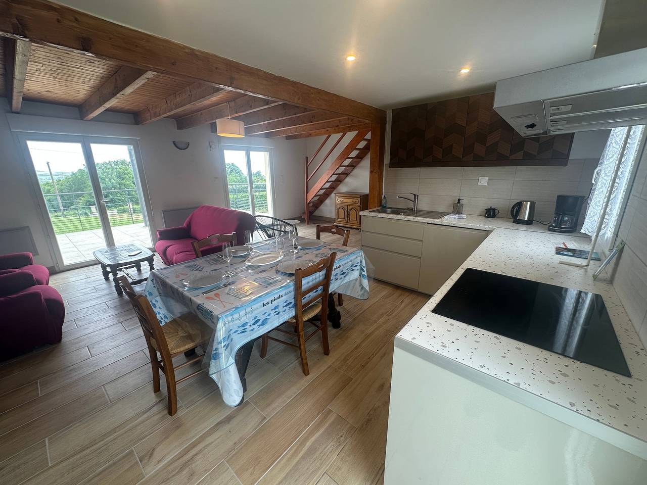 Casa de vacaciones 'Maison De Vacances Crozon Jardin' con vistas al mar, terraza privada y Wi-Fi in Crozon, Châteaulin und Umgebung