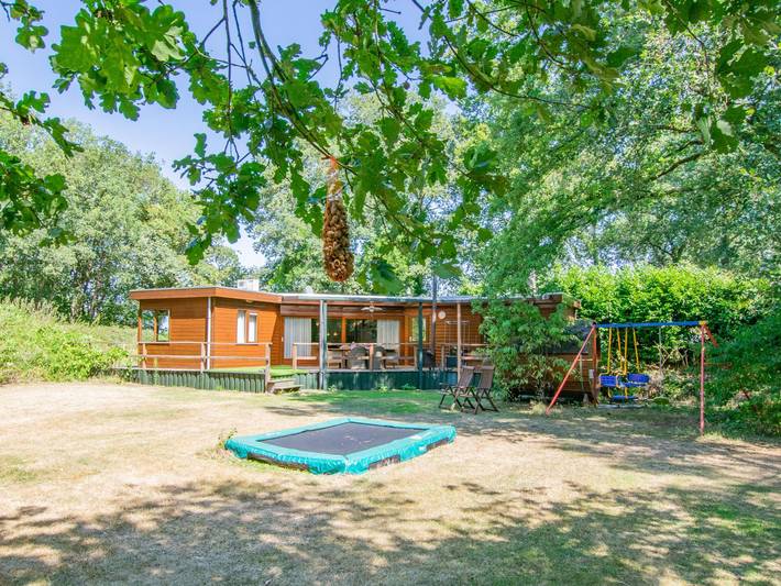 Ferienhaus für 6 Personen, mit Whirlpool und Terrasse sowie Garten und Sauna in Uden