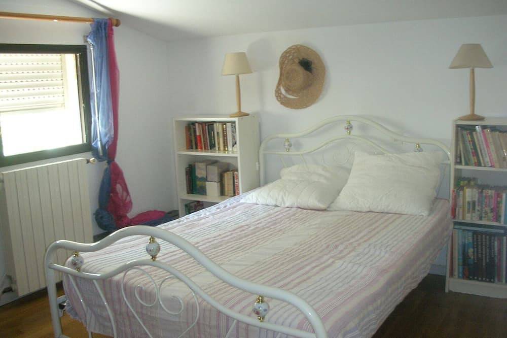 Montpellier  villa 8 personnes  dans un quartier calme, piscine privée in Hôpitaux-Facultés, Montpellier