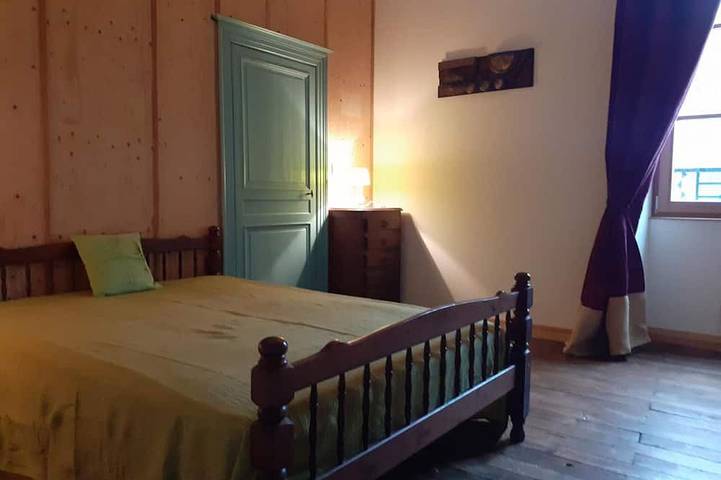 Gîte pour 6 personnes à Ainay-le-Château - 3