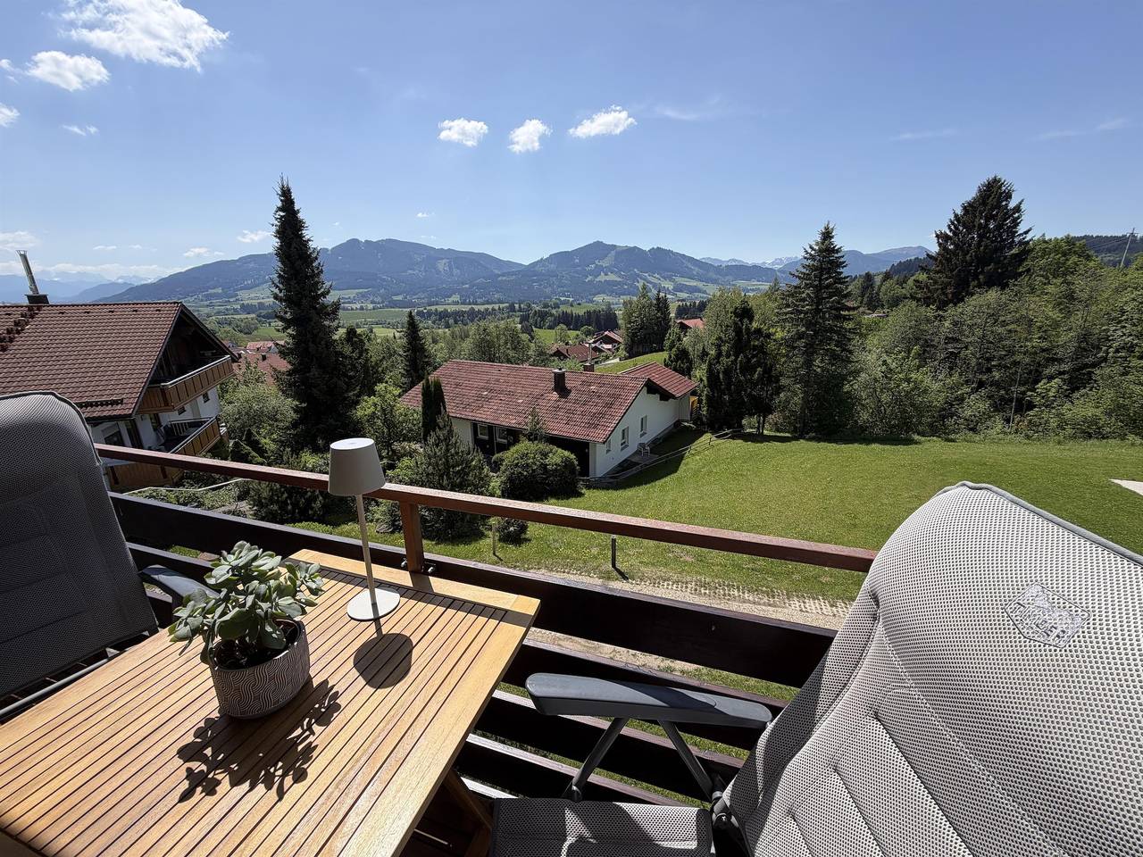 Ganze Ferienwohnung, Ferienwohnung Bergblick mit Balkon in Oy-Mittelberg, Bayerisch Schwaben