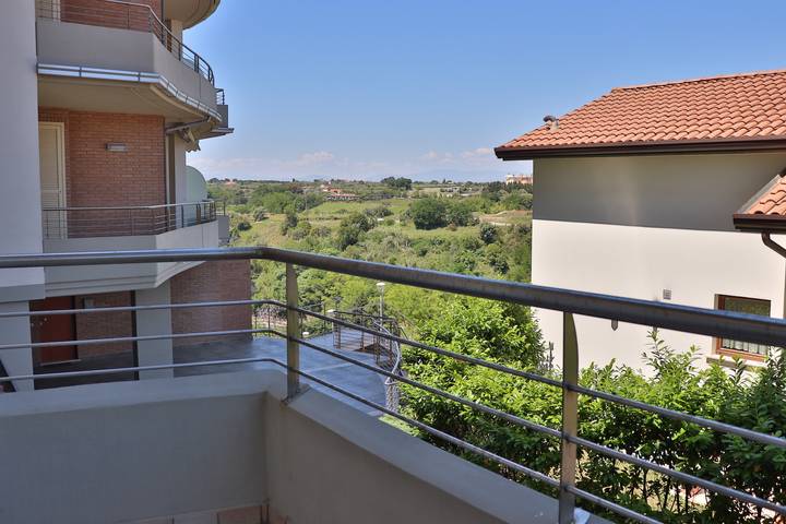 Entire apartment, Gianna's House - Yourplace Abruzzo in Ortona, Ortona (Municipality)