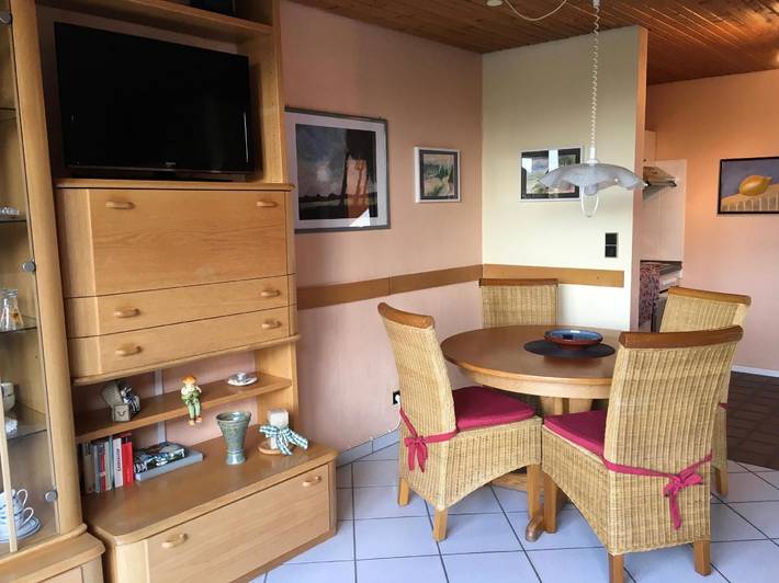 Ferienwohnung für 3 Personen, mit Balkon in Carolinensiel - 2