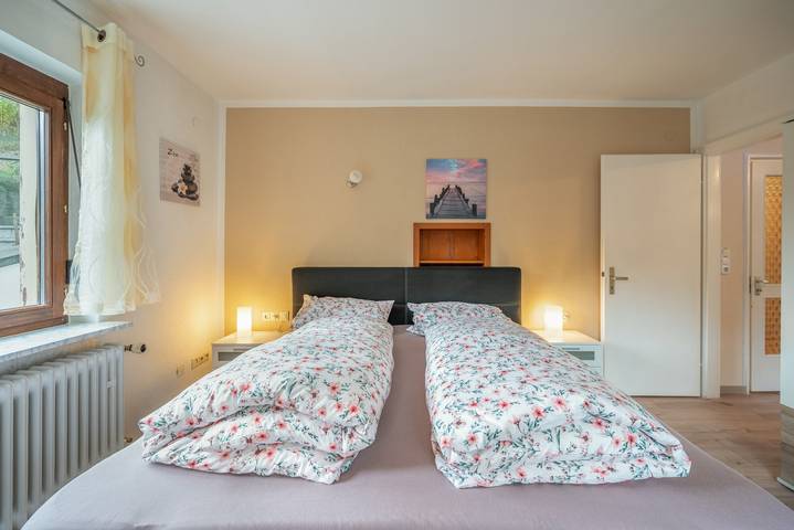 Ganze Wohnung, Ferienwohnung 'Haus Ramos' mit Bergblick, privater Terrasse und WLAN in Todtmoos - Vordertodtmoos, Todtmoos