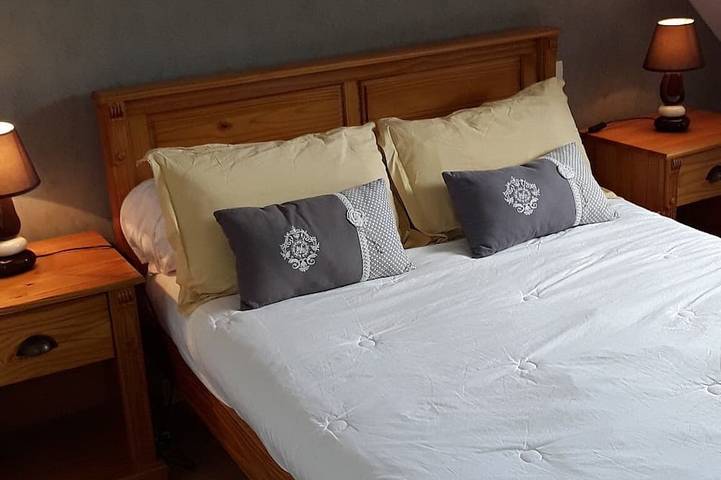 Location de vacances pour 6 personnes, avec terrasse et jardin à Sainte-Hélène (France) - 2