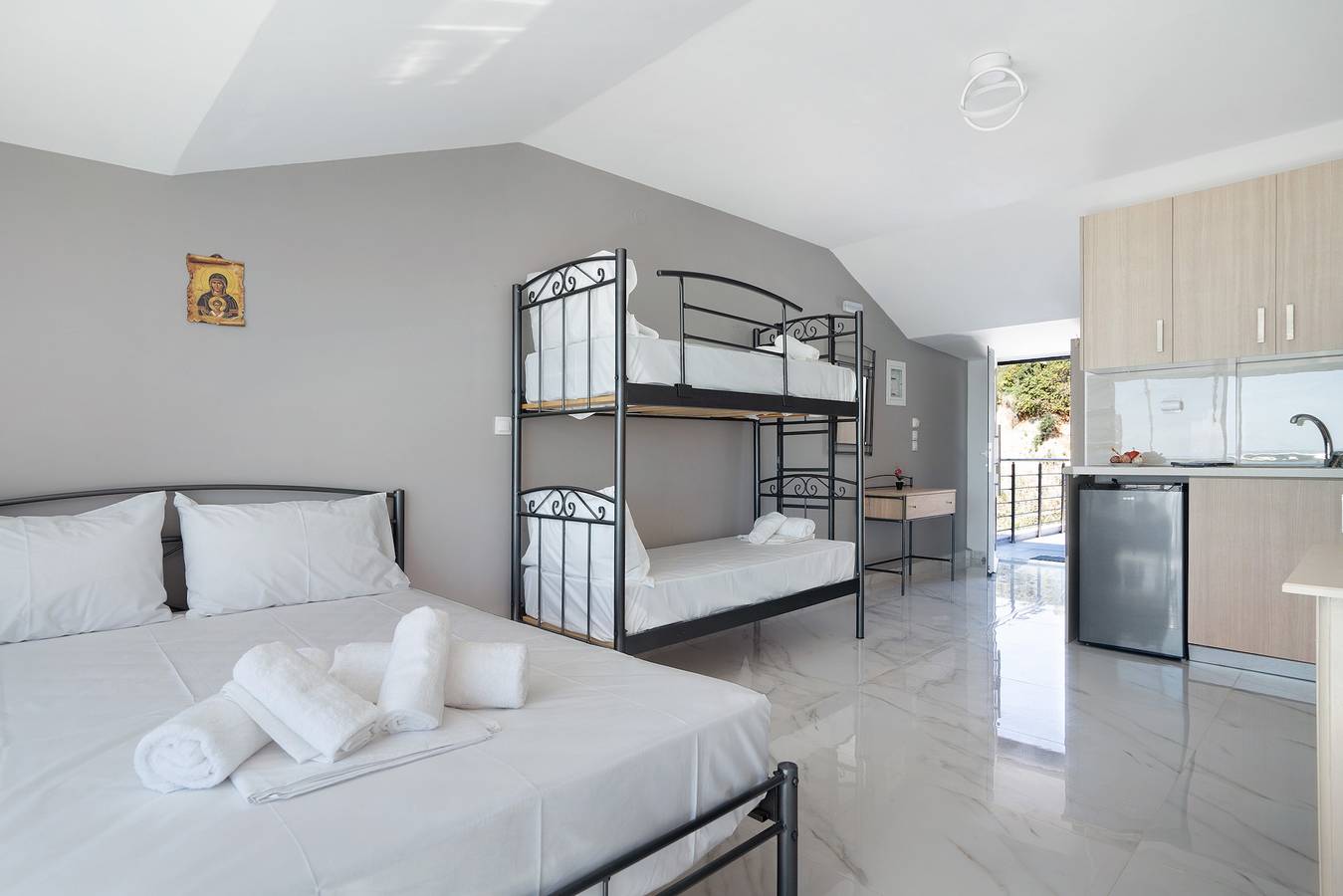 Ganzes Studio, Studio-Apartment 'Iguana 17' mit Meerblick, Wlan und Klimaanlage in Preveza Regionalbezirk