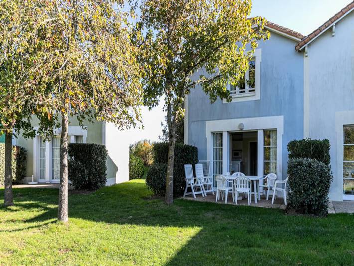 Appartement de vacances pour 6 personnes, avec piscine et terrasse, adapté aux familles