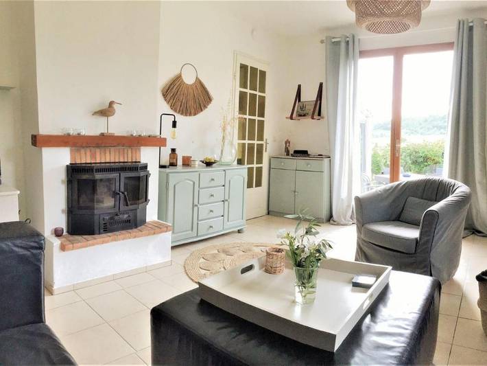 Location de vacances pour 4 personnes, avec Terrasse ainsi que Jardin et Piscine à Montbrun-des-Corbières - 2