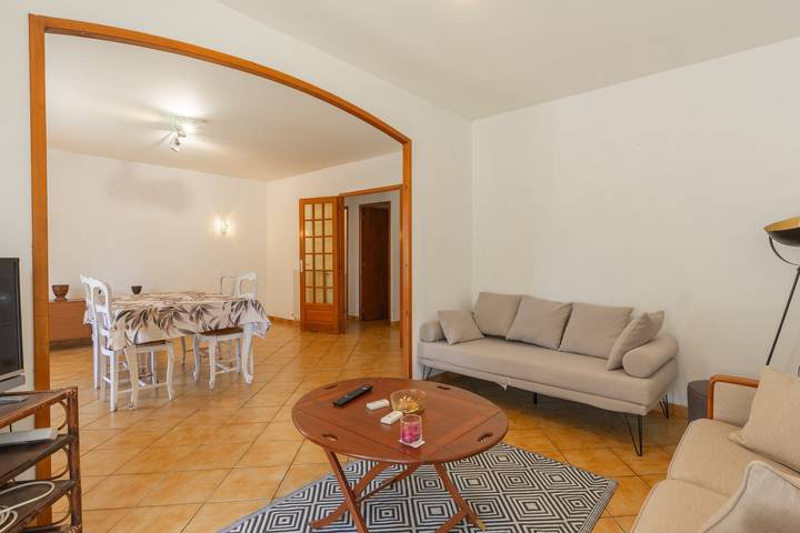 Maison de vacances 'Maison De Famille' avec terrasse privée et jardin privé in Saintes, Région de Saintes