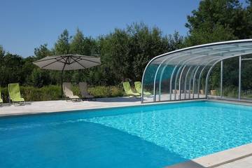 Gîte pour 4 personnes, avec terrasse ainsi que piscine et jardin à Pamiers