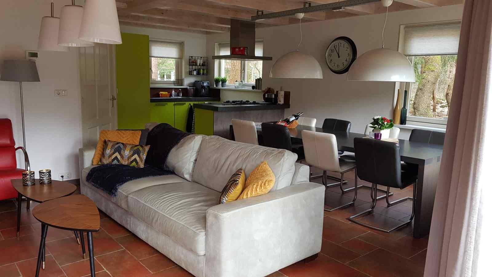 Geräumiges Ferienhaus für 8 Personen im Wald in der Nähe des Dorfes Norg in Drenthe in Drenthe