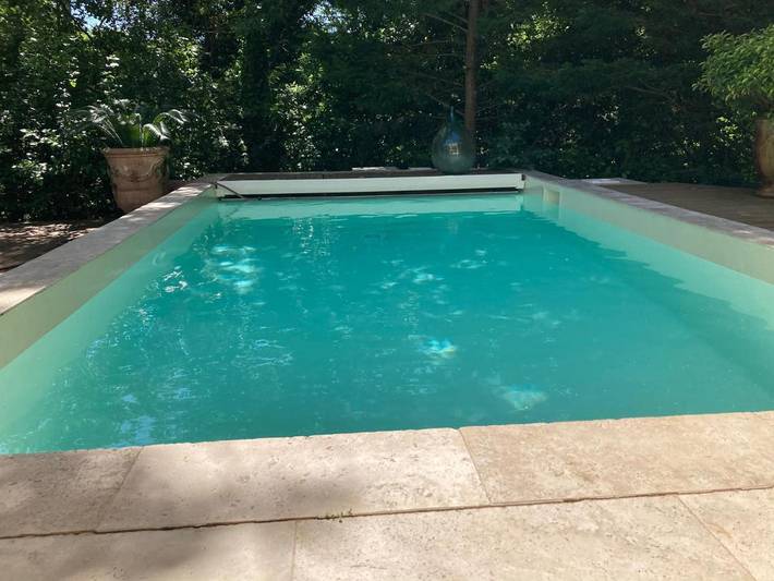 Location de vacances pour 8 personnes, avec jardin et piscine à Laudun-l'Ardoise - 4