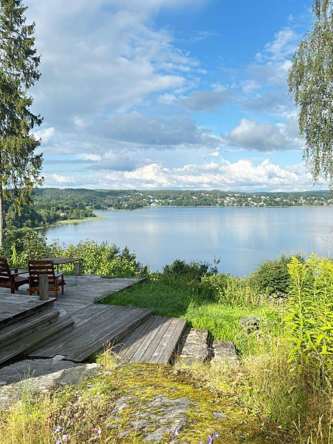 Hus för 4 Personer, med Terass samt Trädgård och Sjöutsikt i Lerum