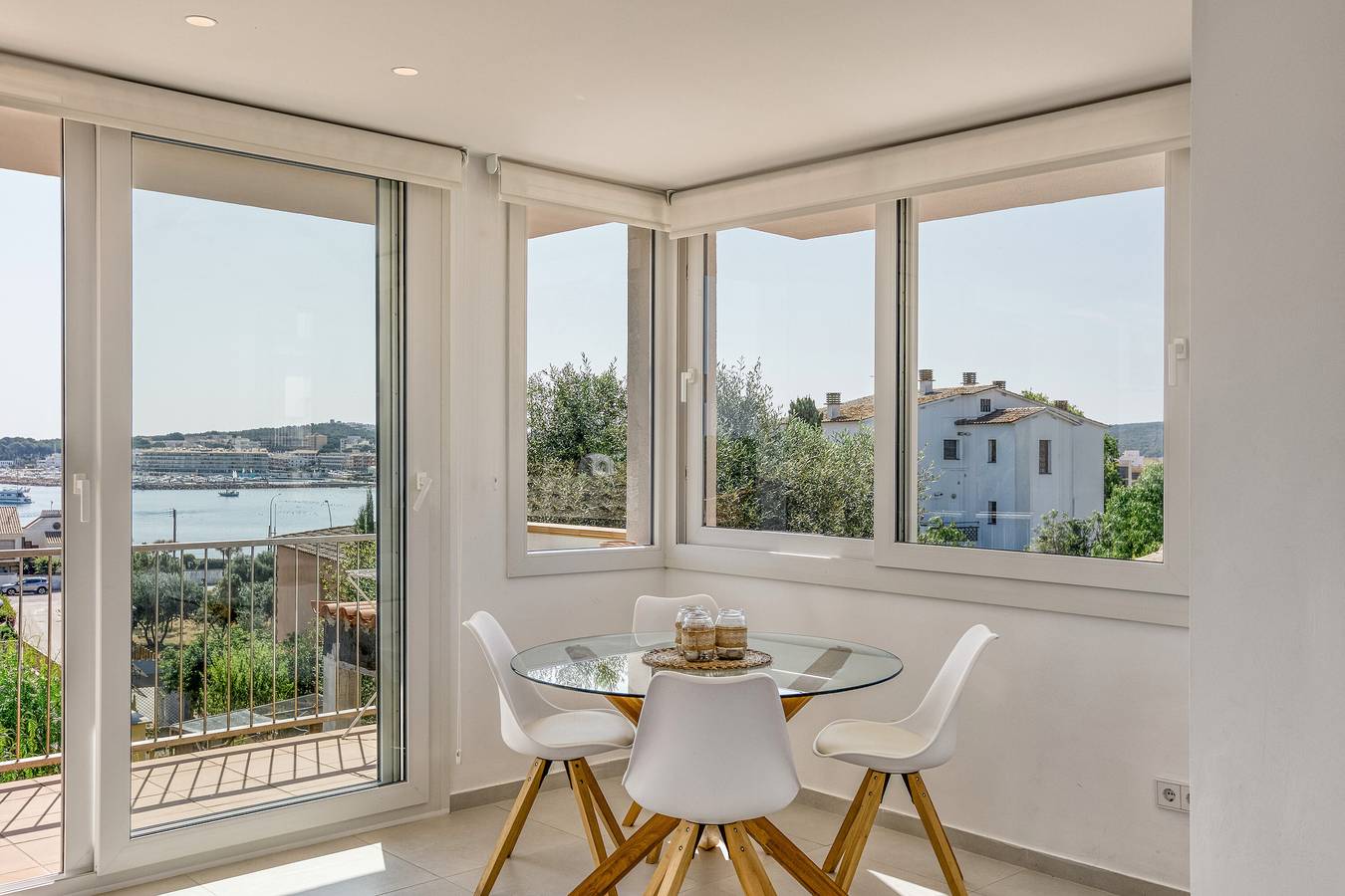 Ganze Wohnung, Helles Apartment nur 100 m vom Strand entfernt – 1. Etage in l'Escala, Oberampurien