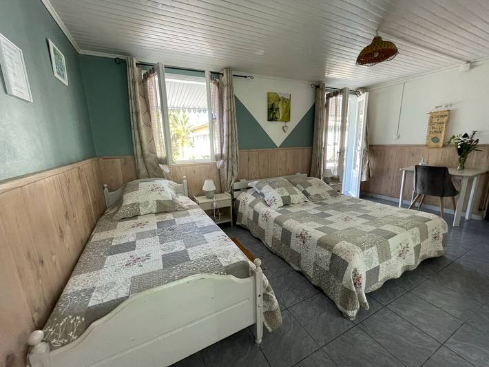 Location de vacances pour 2 personnes, avec terrasse aux Avirons - 4