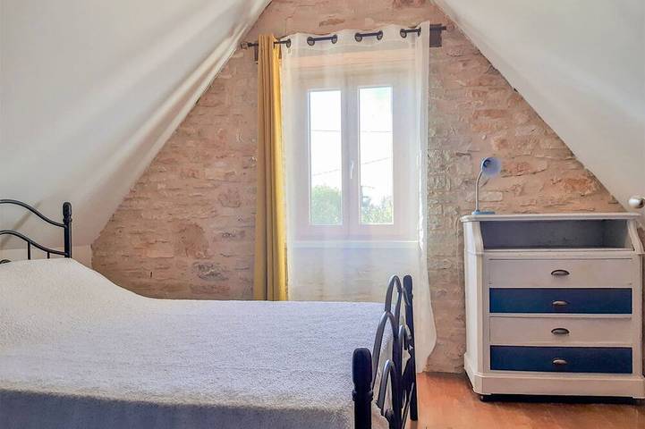 Location de vacances pour 6 personnes, avec piscine et jardin à Pontcirq - 2