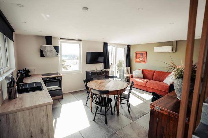 Location de vacances pour 4 personnes, avec vue ainsi que piscine et jardin à Wanze - 4