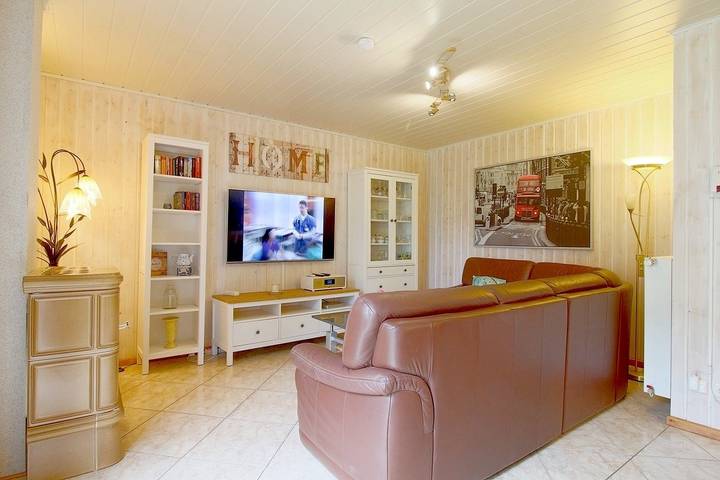 Ferienwohnung für 6 Personen, mit Terrasse und Garten in Dorum - 4