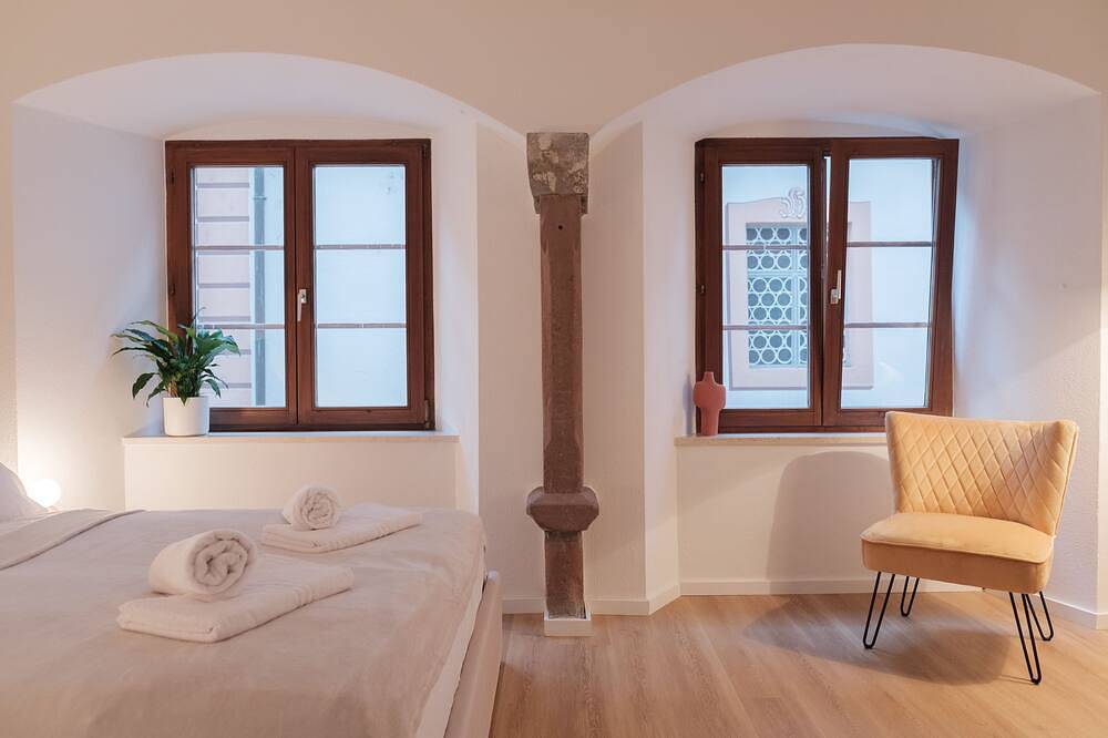 Ganze Wohnung, Neues Design-Apartment in historischer Altstadt in Bad Säckingen, Südschwarzwald