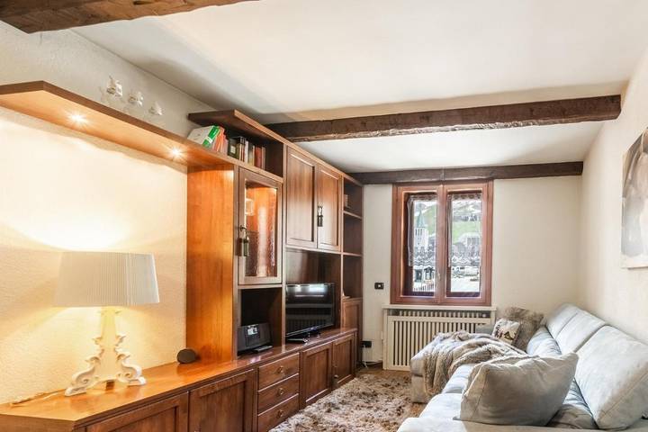 Chalet pour 5 personnes, avec vue, animaux acceptés dans Cervinia - 2