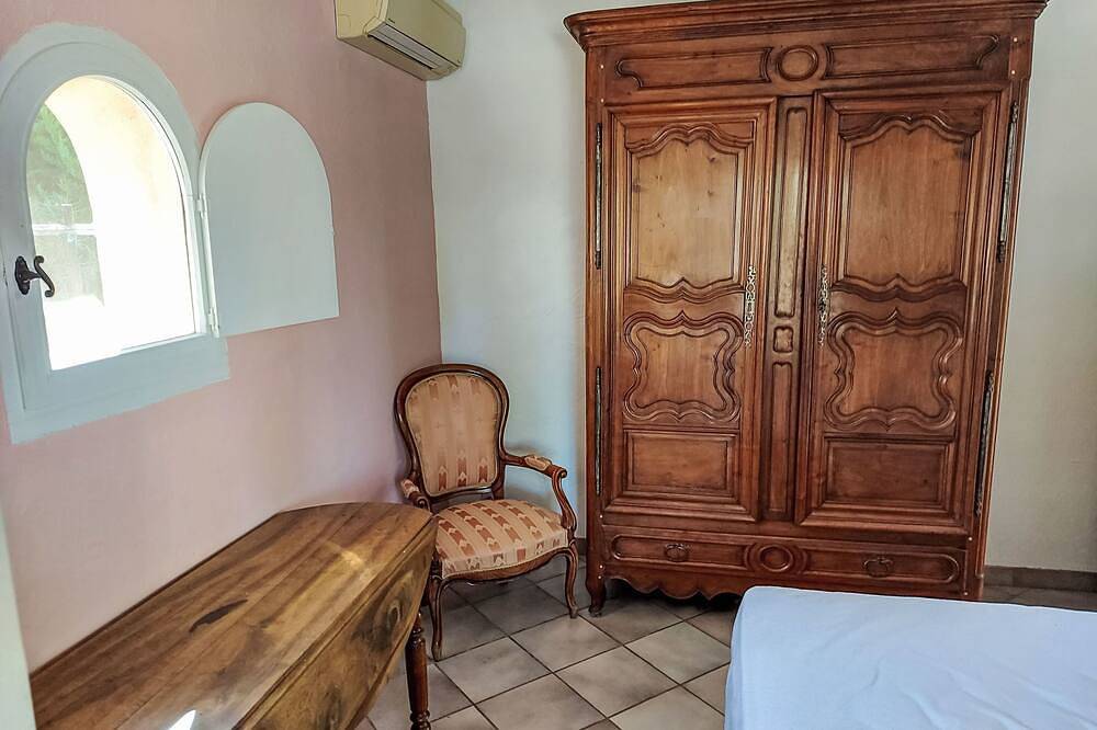 Mas des Lavandes by Interhome in Graveson, Arles region